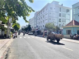 Nhà 4 tầng mt độc lập, sát p14 tân bình, dt 84m2 (4x21m). chỉ 12.3 tỷ