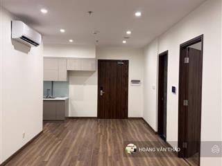 Chính chủ gửi cho thuê căn hộ 3pn diện tích to 96m2, hướng mát, ko đồ, có thể ở hoặc làm văn phòng