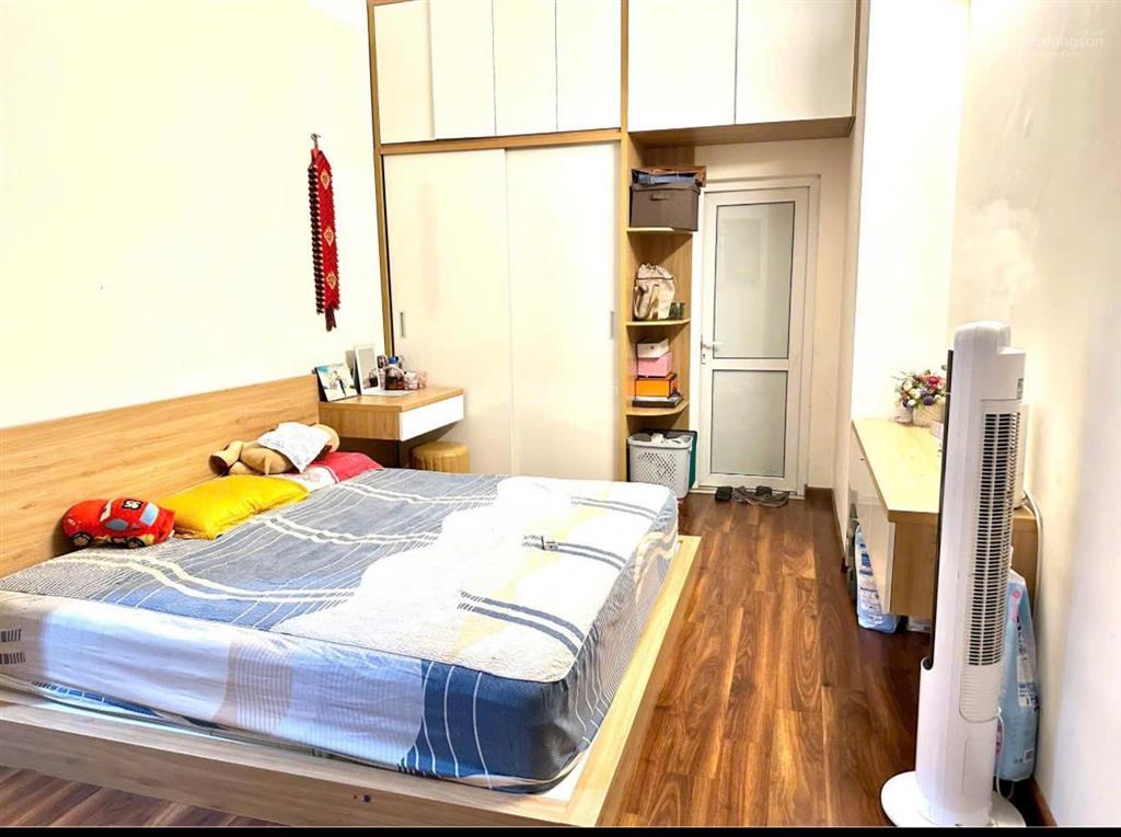 Cần bán căn hộ siêu đẹp diện tích rộng mà giá chỉ nhỉnh hơn 4 tỷ