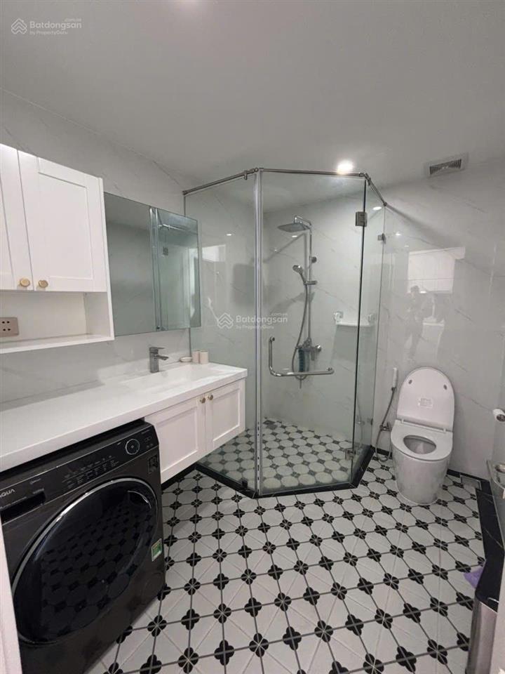 Cần cho thuê căn hộ hilton bạch đằng, 18tr/ tháng.  0905 843 *** duy đi xem căn hộ