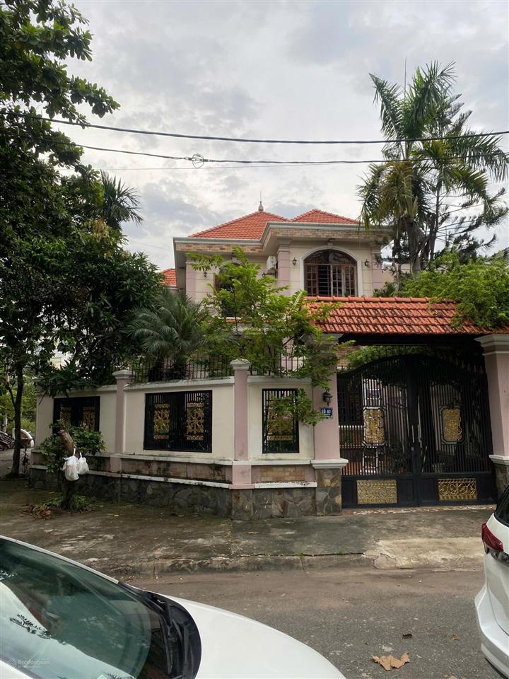 Lô góc 2 mặt tiền 10x25  hẻm 668 quốc lộ 13, hiệp bình chánh  vị trí đẹp, giá tốt!