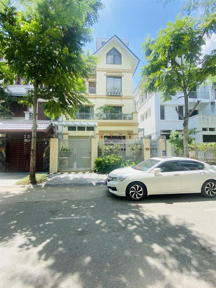 Bán bt 170m2 ở võ chí công, 41 tỷ, 5pn, 4wc, giá siêu hời