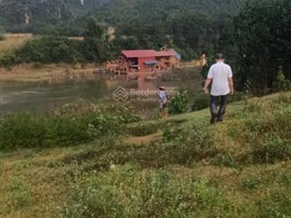 Bán lô đất 11.000m2 (1,1ha) có 700m2 thổ cư bám sông bôi giá rẻ