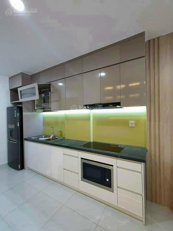 Bán căn góc 2pn the east gate metro suối tiên, sát bên làng đại học quốc gia