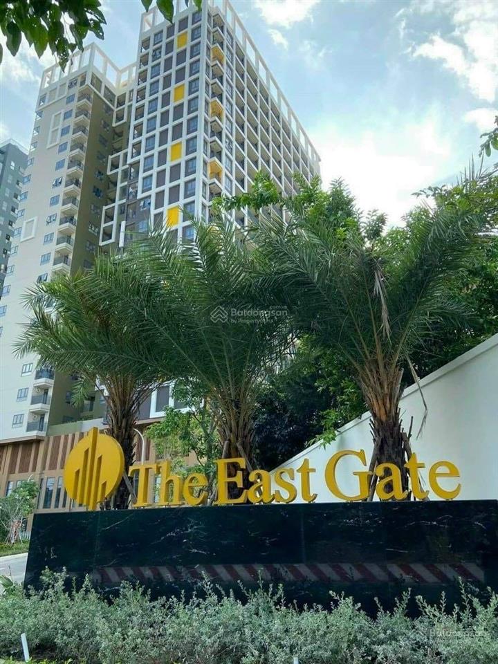 Bán căn góc 2pn the east gate metro suối tiên, sát bên làng đại học quốc gia
