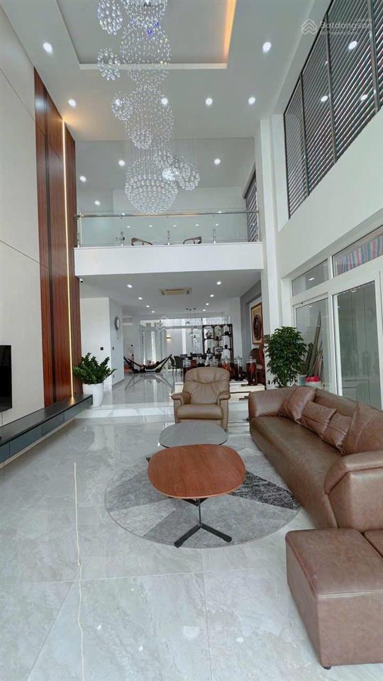 Cho thuê nhà đầy đủ nội thất đường 65 kdc tân quy đông, q7 dt 5x20m, 1trệt 3lầu 25tr  0902 428 ***