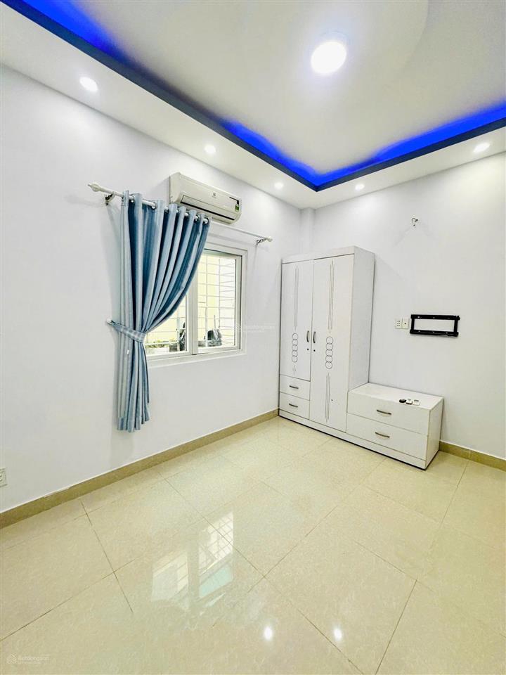 Cho thuê nhà đầy đủ nội thất đường 53 kdc tân quy đông, q7 dt 4x18m, 1 trệt 3lầu 20tr  0902 428 ***