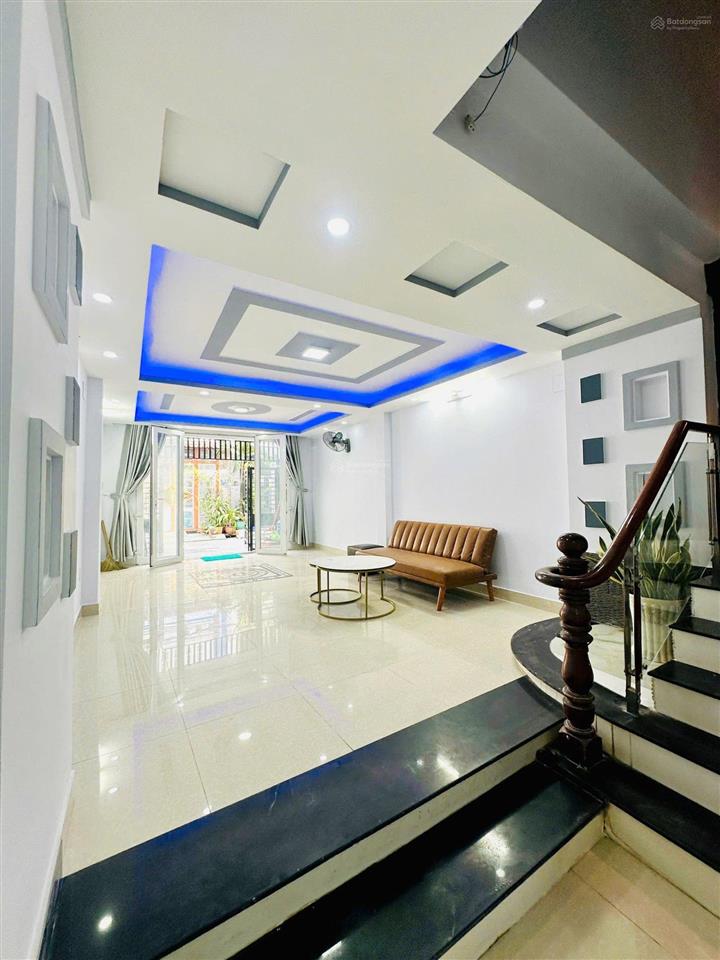Cho thuê nhà đầy đủ nội thất đường 53 kdc tân quy đông, q7 dt 4x18m, 1 trệt 3lầu 20tr  0902 428 ***