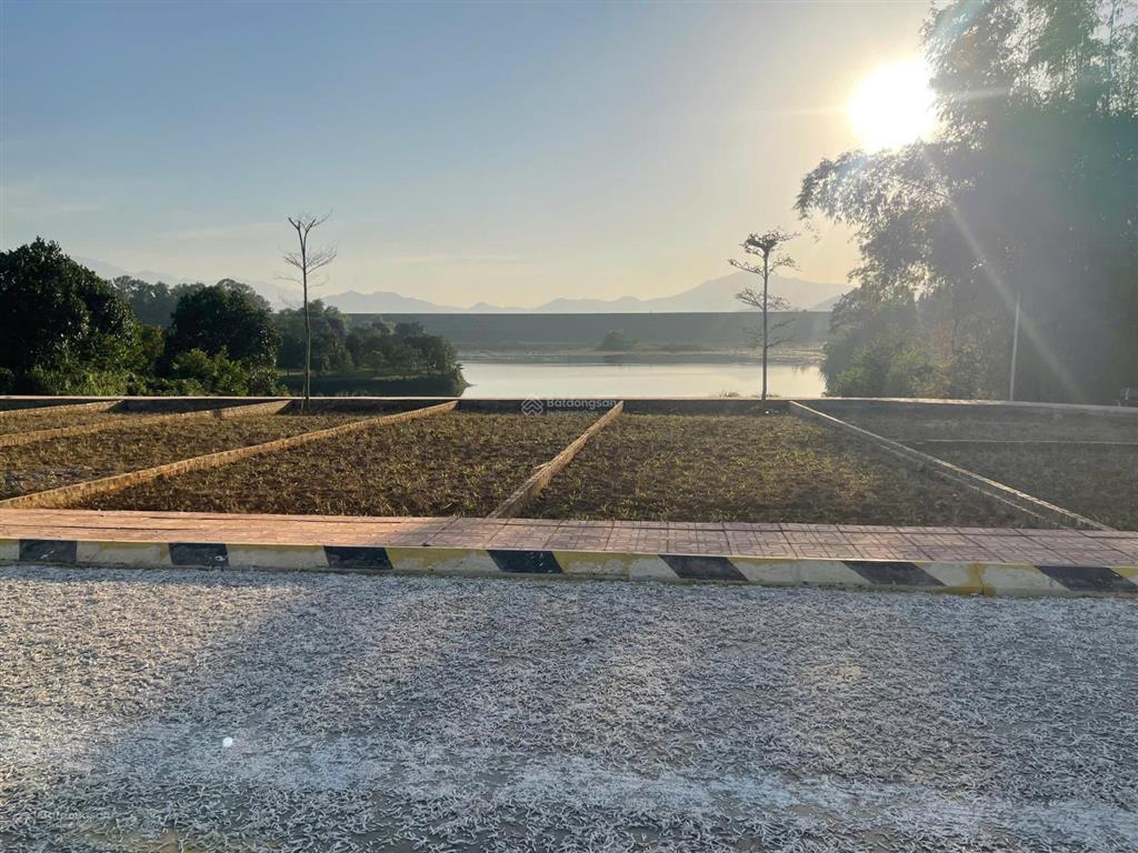 Chính chủ em bán 2 tỷ/lô view hồ đồng mô cực đẹp đầu tư sinh lời tiềm năng