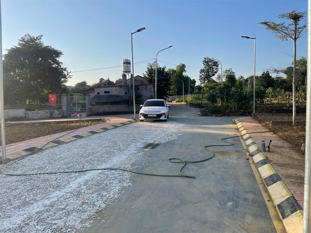 Chính chủ em bán 2 tỷ/lô view hồ đồng mô cực đẹp đầu tư sinh lời tiềm năng