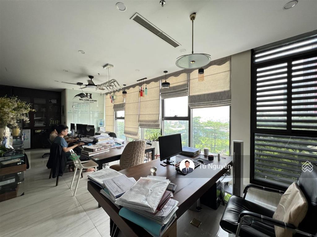 Bql dreamland bonanza  duy tân cho thuê văn phòng. diện tích 225m2, sẵn nội thất vào luôn