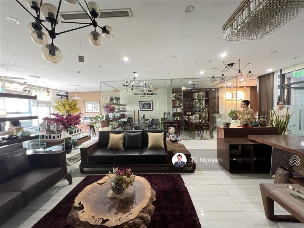 Bql dreamland bonanza  duy tân cho thuê văn phòng. diện tích 225m2, sẵn nội thất vào luôn