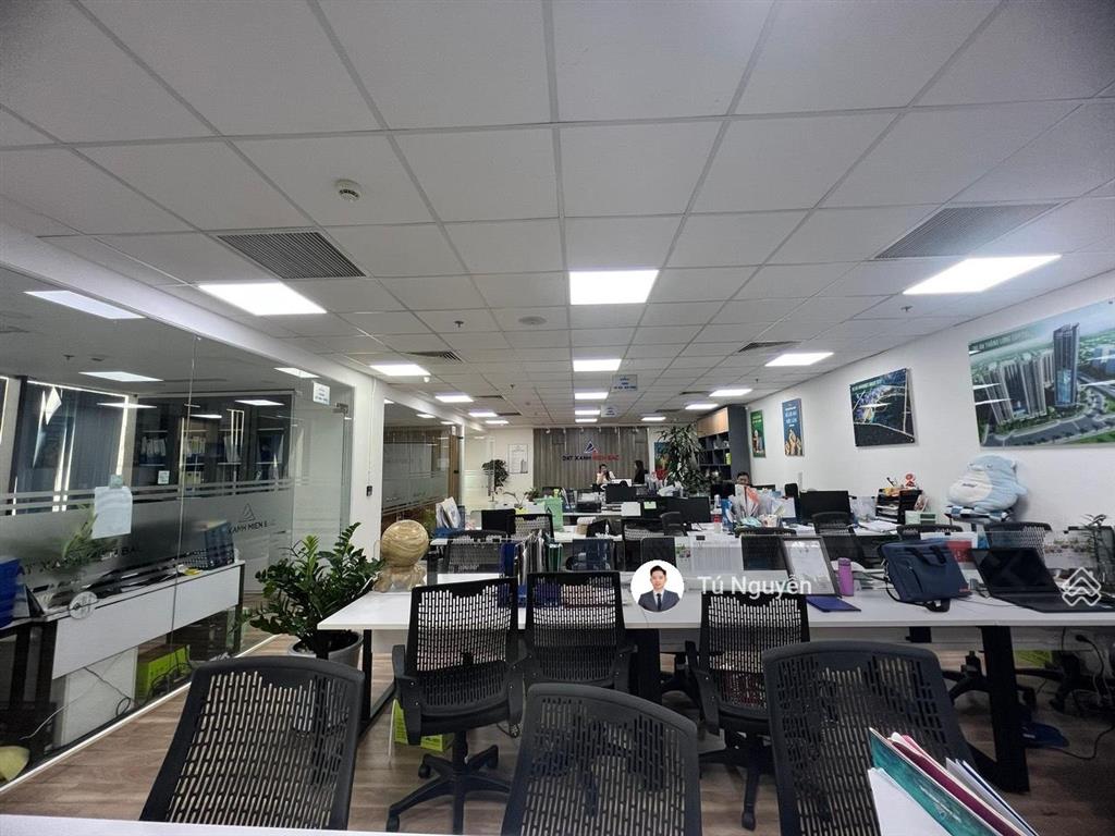 Bql toà golden palm lê văn lương cho thuê văn phòng. dt 450m2 (có cắt) sẵn nội thất.  0974 024 ***
