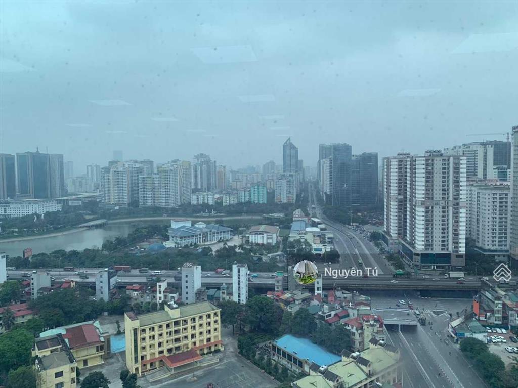 Bql cho thuê văn phòng viwaseen tower  tố hữu. diện tích 210m2 sẵn nội thất, vào được luôn
