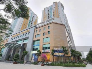 Sang nhượng văn phòng comatce tower diện tích 350m2 sẵn nội thất (cắt 140m2 và 200m2) lối đi riêng