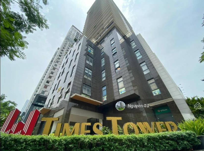 Chính chủ cho thuê văn phòng time tower  lê văn lương. diện tích 200m2 sẵn nội thất đẹp