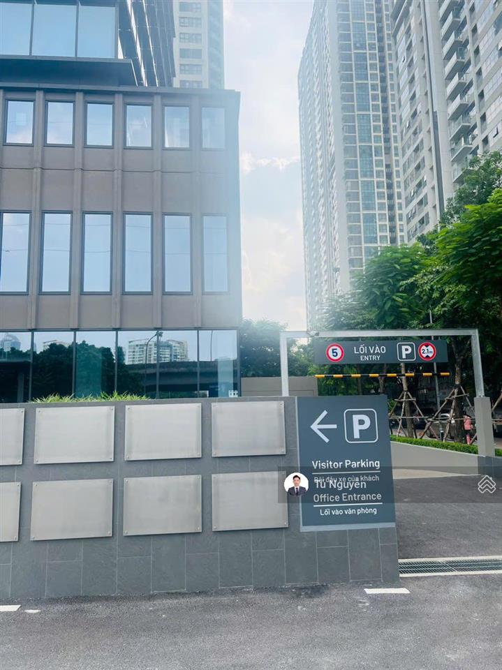 Toà nhà taisei square ha noi  khuất duy tiến cho thuê văn phòng. diện tích 1.246m2 cắt linh hoạt