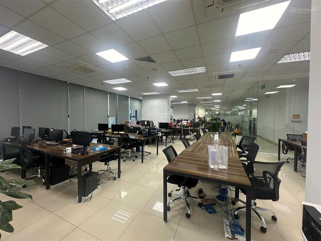Bql cho thuê văn phòng tòa 90 nguyễn tuân, thanh xuân. diện tích 500m² (cắt lẻ từ 150m²) vào luôn
