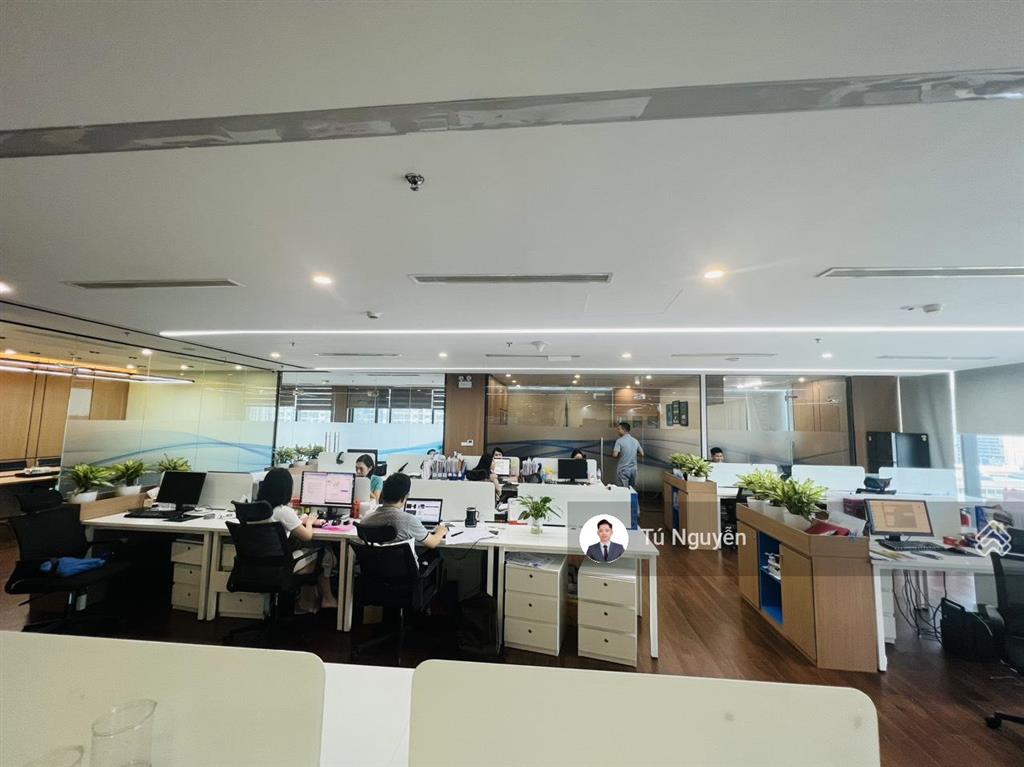 Bql cho thuê văn phòng mipec tower  tây sơn. diện tích 200m2 sẵn nội thất, vào luôn