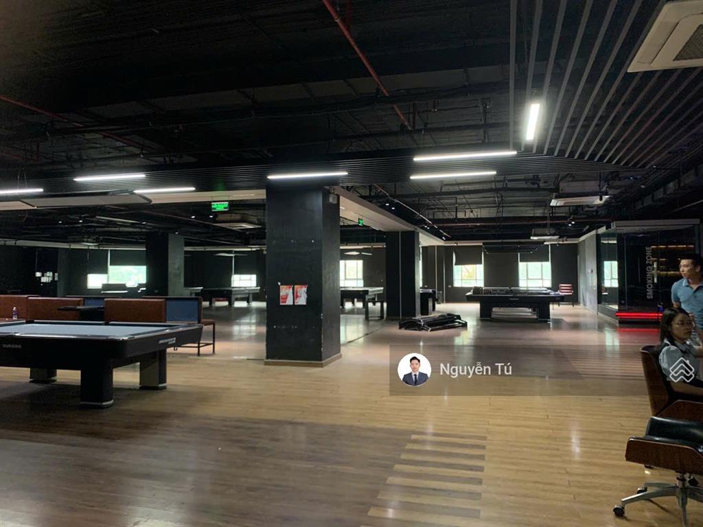 Bql toà nhà sơn hà 8 quang trung  hà đông cho thuê dt 2000m cắt nhỏ 300m2, 500m2 chỉ 160.000đ/m2