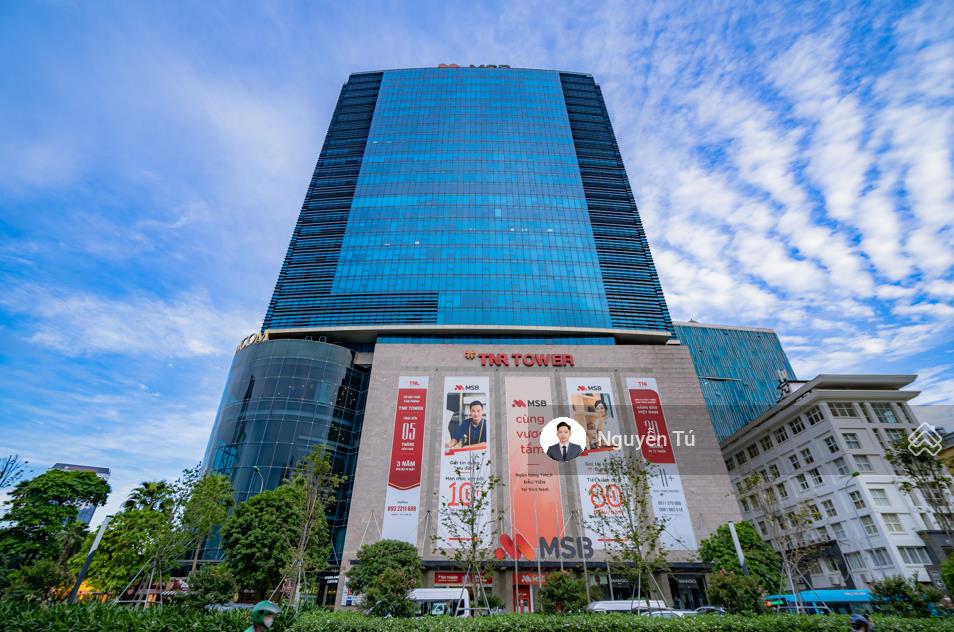 Cđt rox tower  54a nguyễn chí thanh cho thuê văn phòng. dt 1300m2 có cắt lẻ