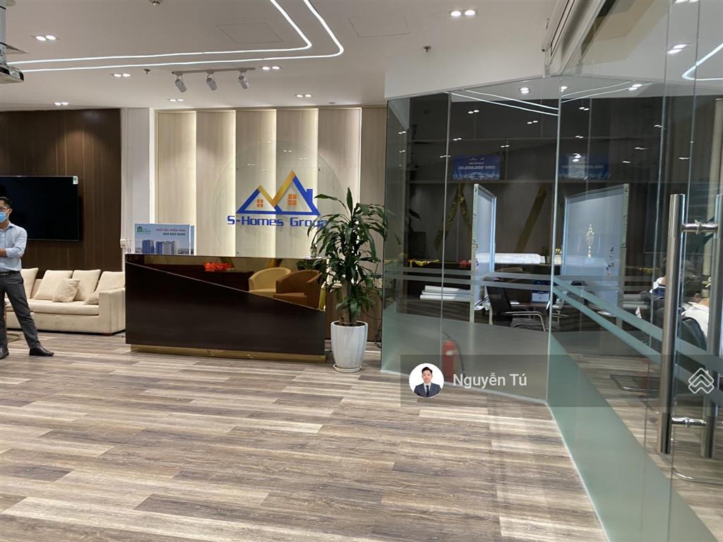 Cđt cho thuê văn phòng eurowindow  27 trần duy hưng. diện tích 650m2 cắt lẻ từ 100m2