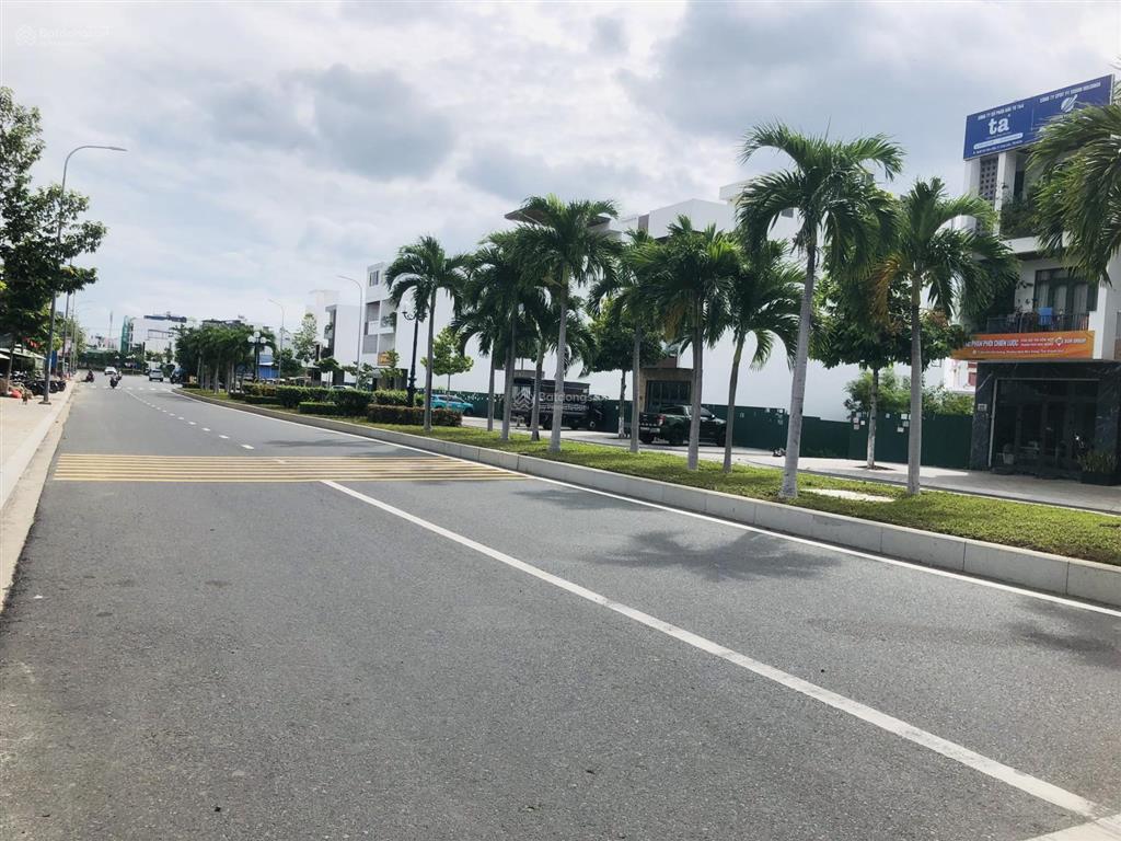 Bán lô đất đường số 22 kđt vcn phước long 1, nam nha trang. giá 9,2 tỷ