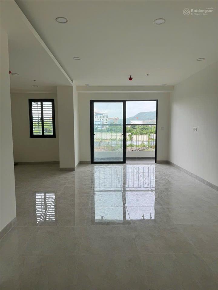 Bán căn hộ 3 phòng ngủ có 2 ban công chung cư ccu hud phước long , nam nha trang.