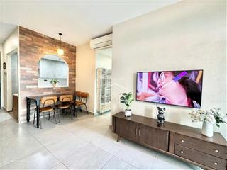 Trục căn đẹp nhất  2pn  85m2  8.8 tỷ bao trọn  view toàn bộ nội khu nhìn sông cực thoáng