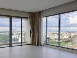 Rất nhiều căn hộ 3pn đang bán ra 124m2  chỉ 11 tỷ bao trọn, sang tên nhanh. xem ngay giỏ căn