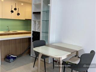 2pn giá tốt nhất toàn khu vực  giá bán 7,2 tỷ bao trọn hỗ trợ vay ngân hàng. tầng cao view thoáng