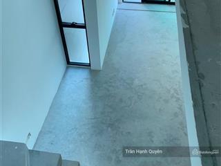 View đẹp  tầng trung  nhà thô dễ thiết kế  103m2  sổ hồng sang tên nhanh  10 tỷ xem nhà ngay