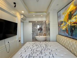 Căn hộ 2pn có bồn tắm view pháo hoa vào liền 0911 487 ***