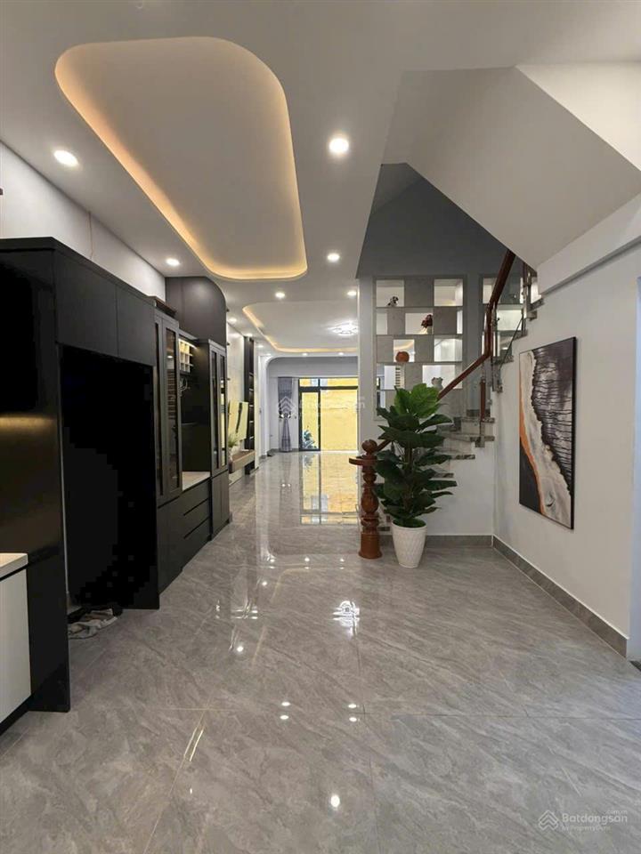 Siêu phẩm hẻm xe hơi đường thành thái quận 10 (dt 4.1x17m) khu dân trí an ninh cao