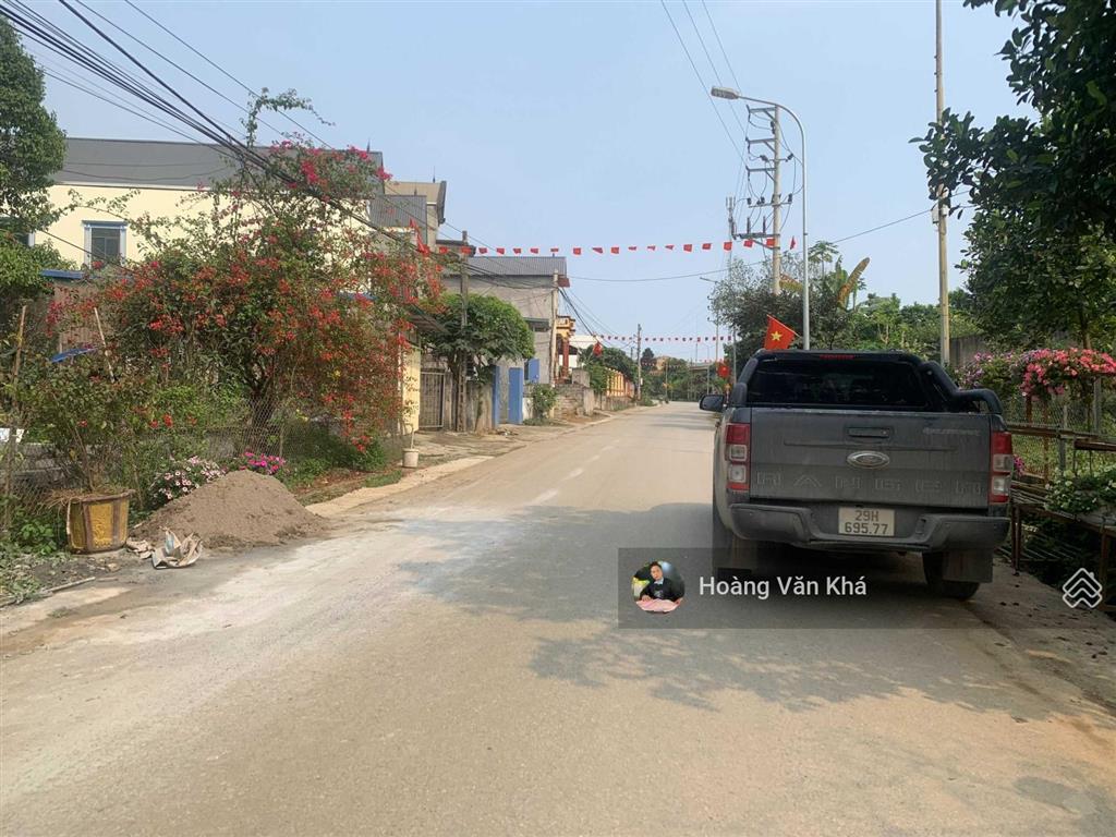 Chính chủ em cần bán 90 m2 mặt trục chính ap phan kinh doanh tốt, giá hơn 2 tỷ