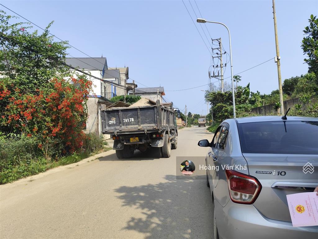 Chính chủ em cần bán 90 m2 mặt trục chính ap phan kinh doanh tốt, giá hơn 2 tỷ