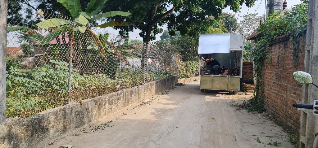 bán đất gần công nghệ cao Hòa Lạc 360 m2 đường 2 ô tô tránh nhau