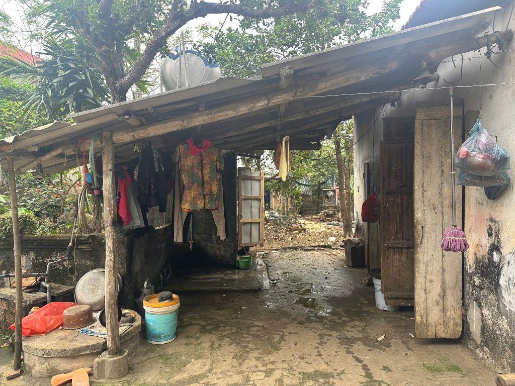 bán đất thổ cư trong dân xã Phú Cát diện tích 200 m2 có 100 m2 thổ cư 