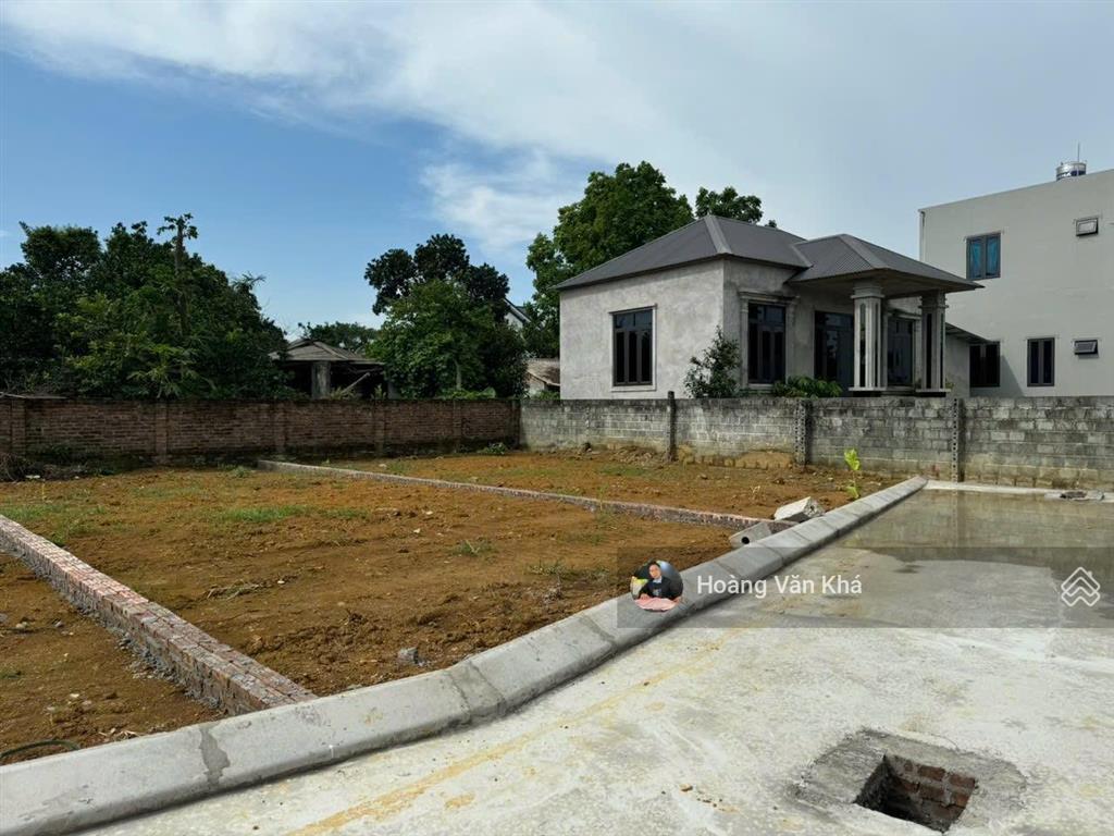 Bán đất nền tại phú cát, hà nội, 18,5 triệu / m2, 100 m2 toàn bộ đất ở, em còn 8 lô nữa