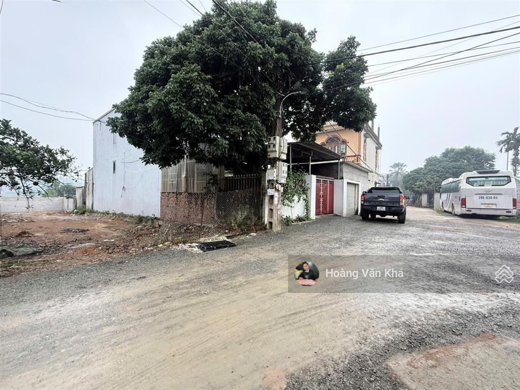 Bán đất mặt trục chính kinh doanh tốt trục asphalt liên thôn toàn bộ là đất ở tại hoà lạc