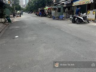 Ngộp bank cần bán gấp nhà sân vườn 139m2 n 6,3m  sân rộng xe hơi đậu nhà  phù hợp xây chdv6.5tỷ