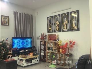 Nhà 3 tầng 135m2 cạnh đào trí, ngang hiếm 7m cách mặt tiền 30m  xe hơi đến nhà  chỉ 13 tỷ