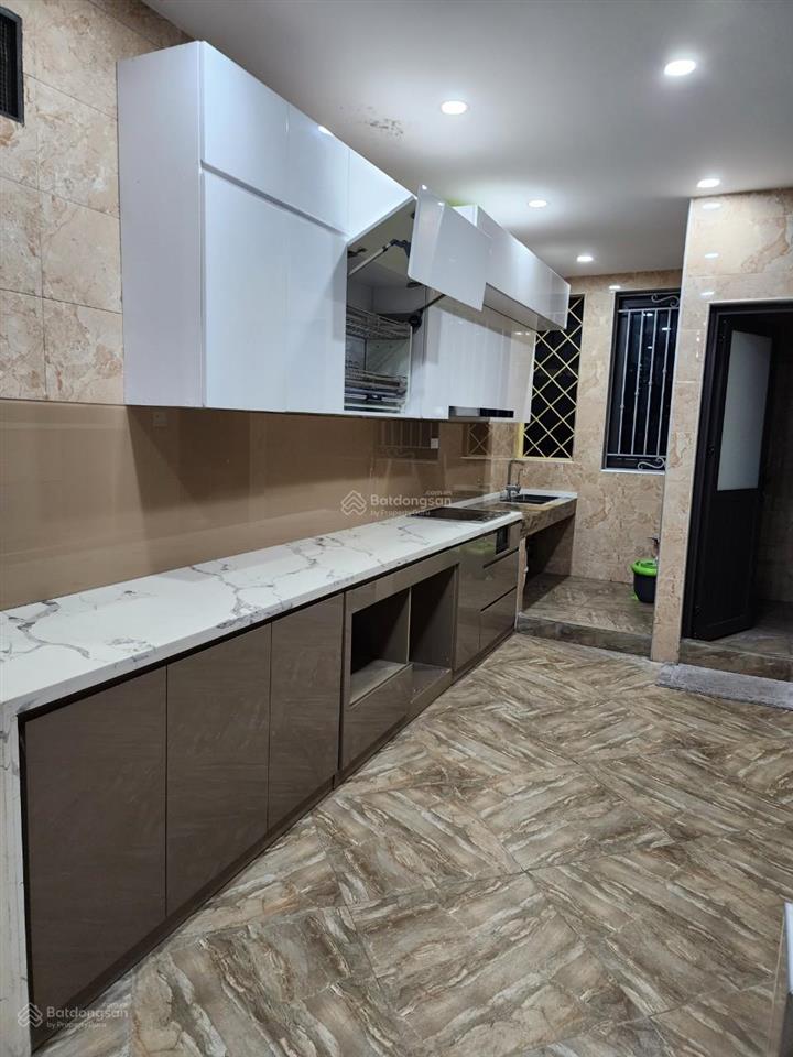 Chính chủ cho thuê căn hộ 3pn gần nguyễn tuân giá từ 12.5 tr