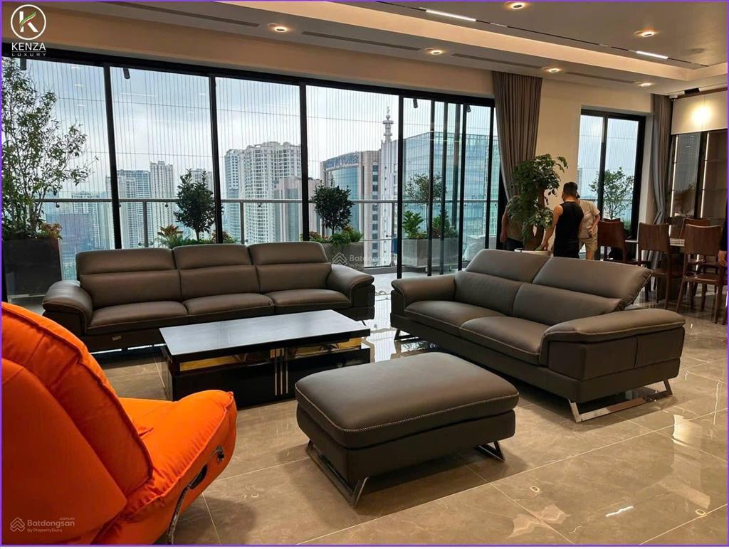 Hạ chào 5 tỷ cần thanh khoản gấp nhà mặt phố xa la