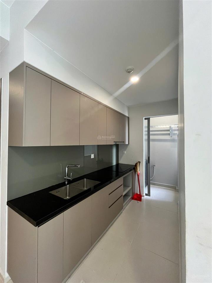 Cho thuê gấp 2pn, 60m2, 8,5 triệu/th cc westgate, full nội thất a  z, ở liền