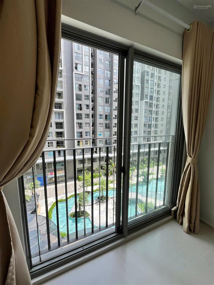 Cho thuê gấp 2pn, 60m2, 8,5 triệu/th cc westgate, full nội thất a z, ở liền