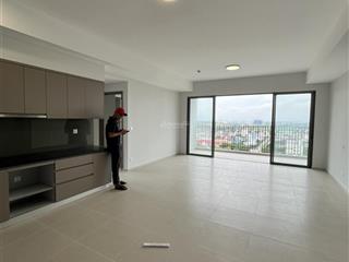 Cho thuê 3pn 113m2 + giá 10tr/tháng, sẵn giường tủ, view ủy ban, mini penthouse chung cư westgate