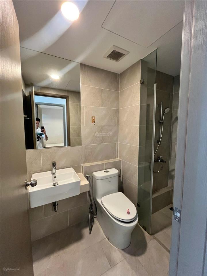 Cho thuê căn 2pn giá 8.5tr/th full ml, tl, mg, chung cư westgate