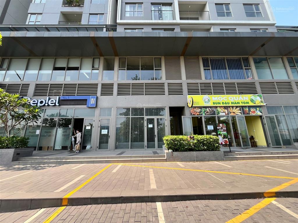 Bán gấp shophouse đẹp westgate, giá 15 tỷ, sổ sẵn, đang kinh doanh hđ 5 năm
