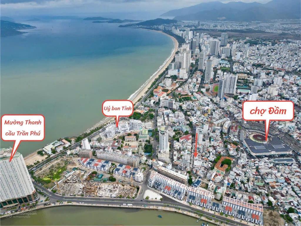 Nhà phố biển mặt tiền kinh doanh ngay tp nha trang